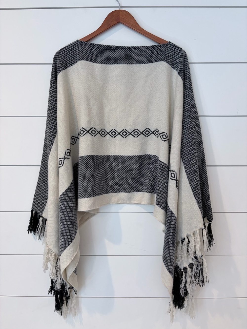 Express Black Ivory Fringe Poncho Wrap Boho Westerncore One Size
